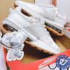 圖片 帝安諾 實體店面 - Nike Air Max Pre-Day 巫毒娃娃 附小娃娃 DR1007 DR1008-011