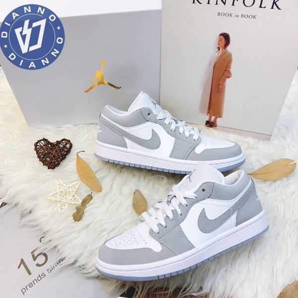 圖片 帝安諾-實體店面 NIKE Wmns Air Jordan 1 Low 灰白 淺灰 煙灰 DC0774-105