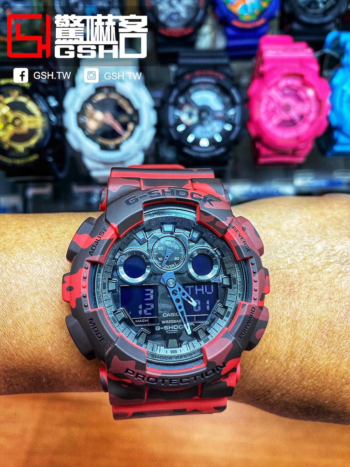 G-SHOCK 指針數位雙顯錶 - 指針紅迷彩 GA-100CM-4A