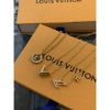 圖片 LV 經典V字設計 、LV logo金色 女生 女款 項鍊 現貨