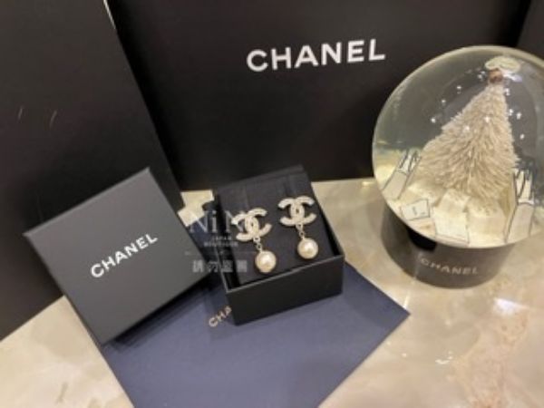 圖片 Chanel珍珠垂吊耳環