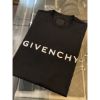 圖片 Givenchy  經典字母logo設計 黑色 男生短袖T恤上衣