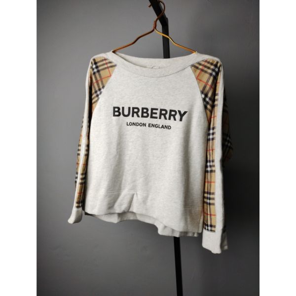 圖片 BURBERRY 胸口LOGO袖子格紋大學T