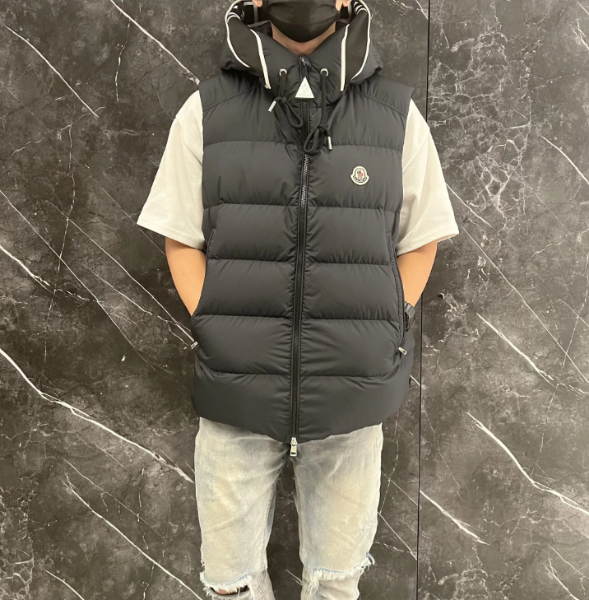 圖片 MONCLER Cardamine羽絨馬甲背心