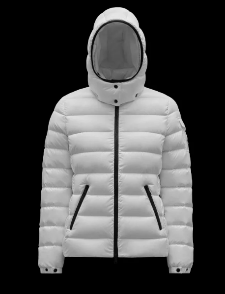 圖片 MONCLER 經典短款女士羽絨外套