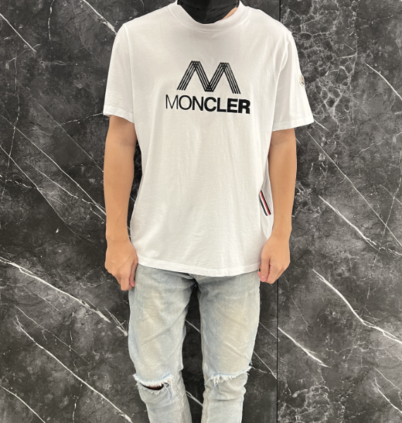 圖片 MONCLER 休閒短T