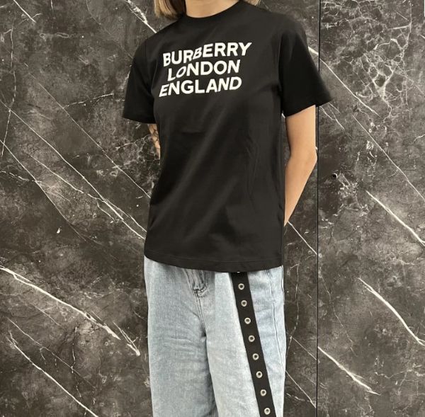 圖片 BURBERRY 字母T