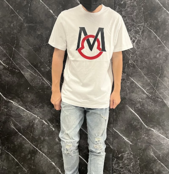 圖片 MONCLER 紅黑樣式 Logo