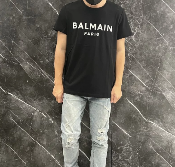 圖片 BALMAIN 文字短T