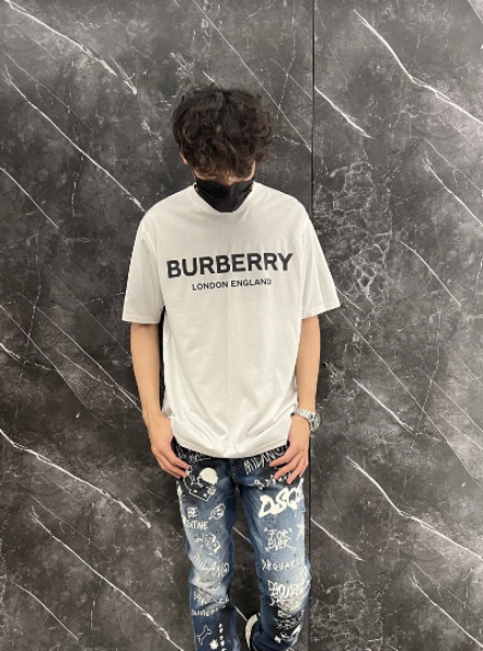 圖片 BURBERRY 休閒短T