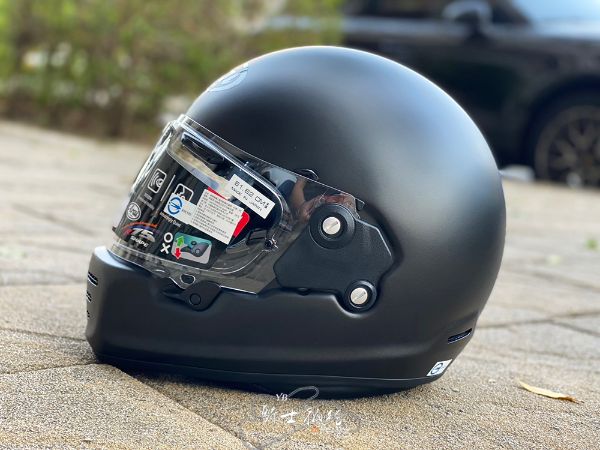 圖片 ARAI RAPIDE NEO 素色 Matt 消光黑 全罩 安全帽 日本 復古 經典 SNELL