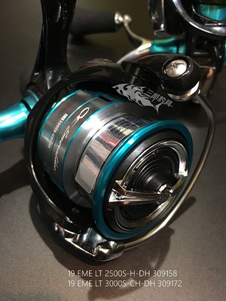 圖片 三郎釣具 Daiwa EMERALDAS LT  軟絲專用捲線器 餌木路亞 根釣 布捲 透抽  捲線器