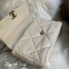 圖片 Chanel 淺米色編織19bag