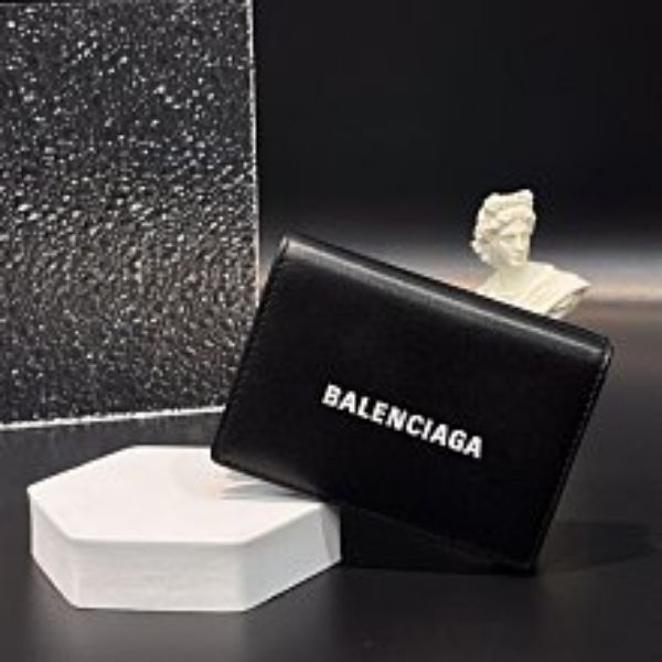 哈極品】美品《 BALENCIAGA 巴黎世家黑色全皮三折零錢短夾/皮夾