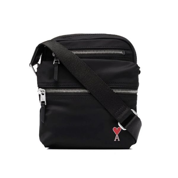 圖片 AMI PARIS 金屬品牌LOGO 尼龍斜背包 黑色 ULL157902 001