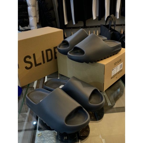 圖片 adidas YEEZY Slide "Onyx" 黑色 其他顏色也有 預購