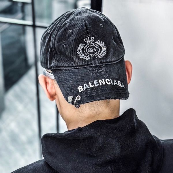 【APAIR】預購 Balenciaga 21FW Destroyed Piercing Cap 水洗破壞鉚釘老帽
