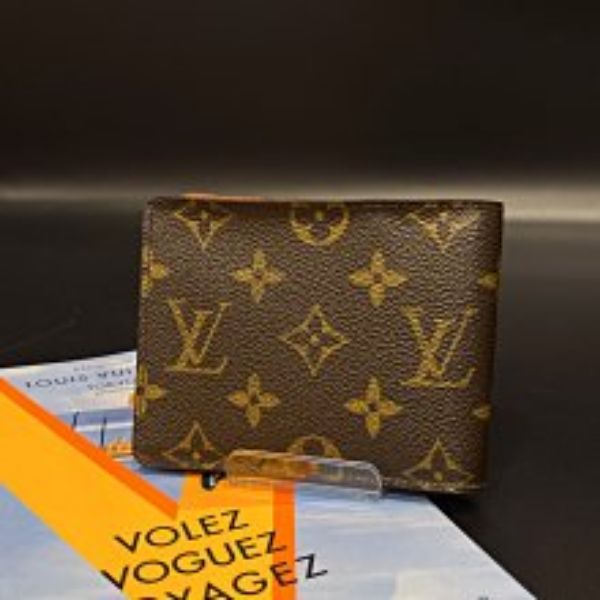 圖片 【哈極品】二手品《Louis Vuitton LV 老花字紋 對開交叉 5卡短夾/皮夾》