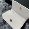 圖片 Chanel 22a 白金荔枝口袋mini woc