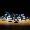 Nike Air Jordan 1 High OG University Blue DZ5485400