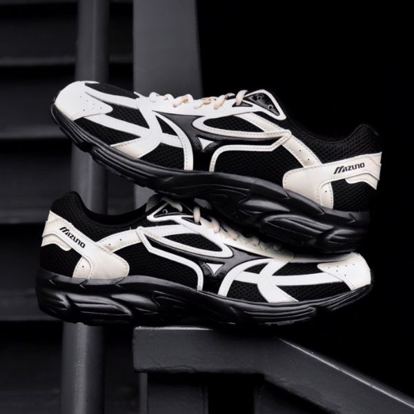 【APAIR】預購 Mizuno Spark CN 