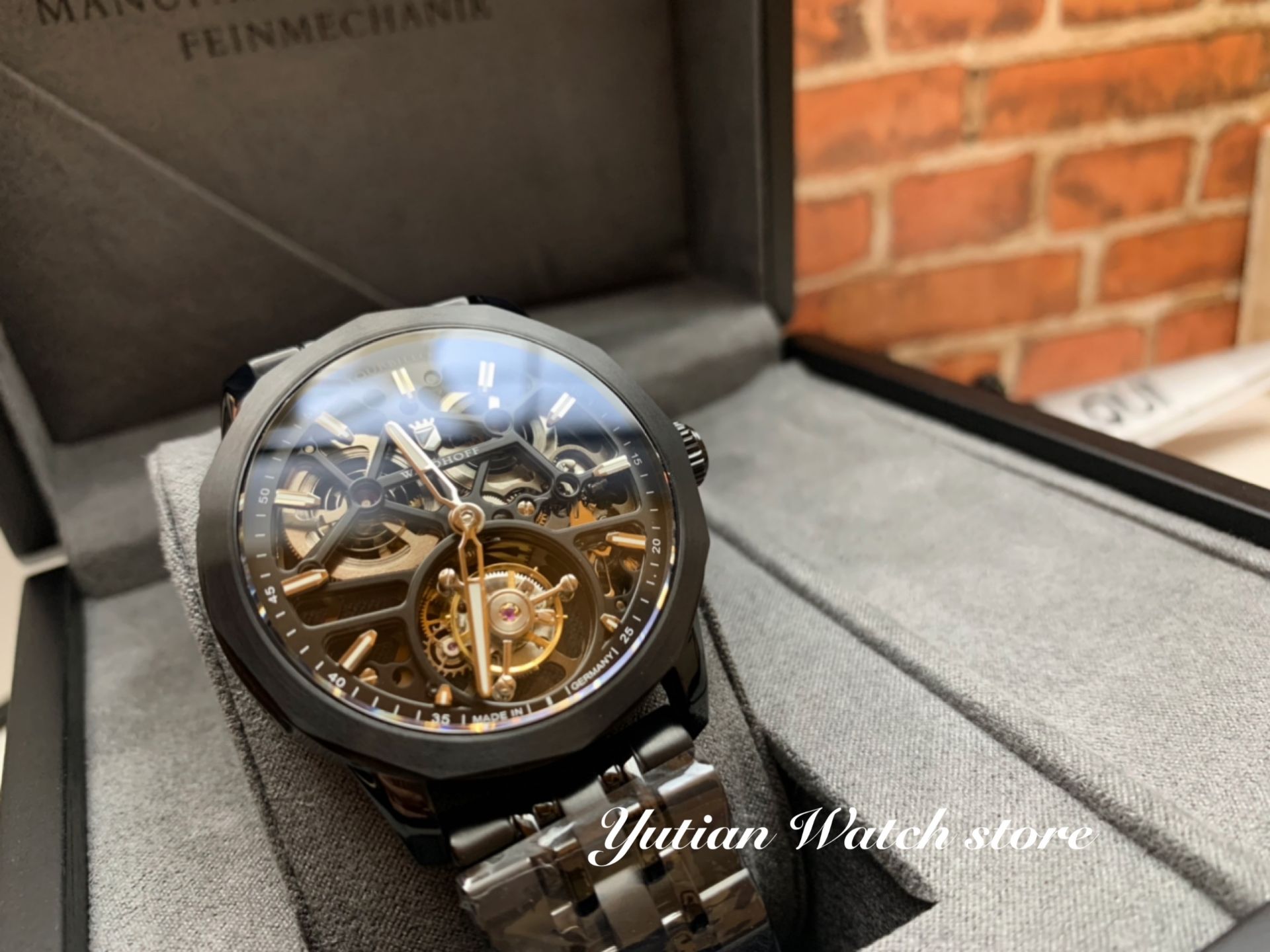 沃德弗Manufaktur Waldhoff_領袖全鏤空陀飛輪 _Vanguard V8曜黑鋼_實體門市（預購款)zingala商店