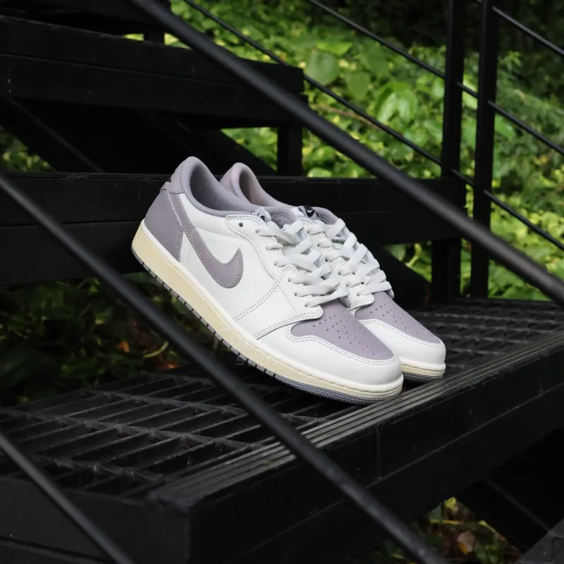 【Focus store】部分現貨 Air Jordan 1 Retro Low OG 'Atmosphere Grey' CZ0790-101