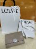 圖片 LOEWE 小牛皮Anagram 翻蓋皮夾