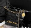 圖片 CHANEL 2023 新款 AS3980 22 mini hobo 黑 金鍊