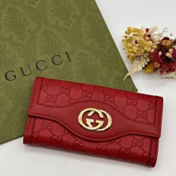 【哈極品】美品《GUCCI 古馳 紅金 全皮壓紋 二折零錢長夾/皮夾》