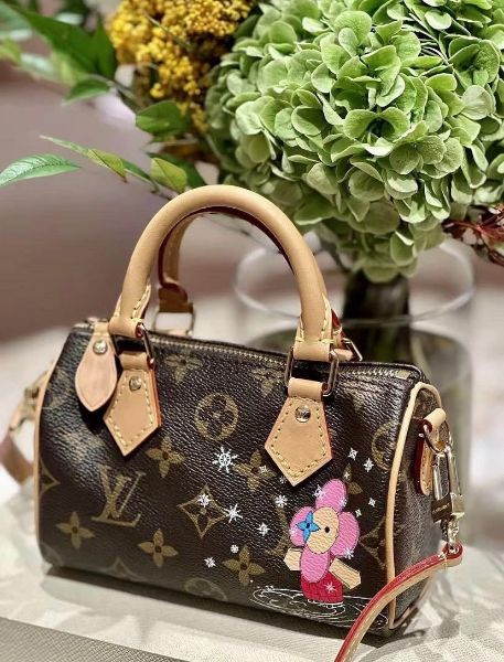 圖片 LV 23 M82624 Nano speedy 聖誕節限定款