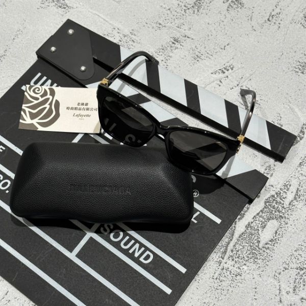 圖片 BALENCIAGA BB0102SA 復古側邊雙B金色LOGO墨鏡
