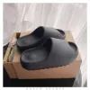 圖片 <現貨秒發> Adidas Yeezy Slide "Onyx" 黑武士 黑瑪瑙 拖鞋 踩屎感（HQ6448）