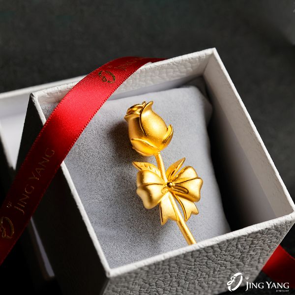 圖片 黃金擺件-情人節玫瑰