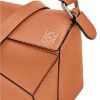 圖片 LOEWE 經典小牛皮小號 Puzzle 手袋/肩背包/斜背包 棕褐色 322 30 S21 2530	
