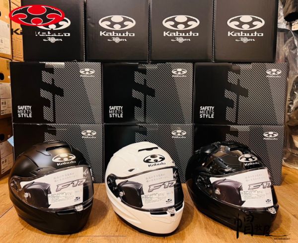 圖片 【帽牧屋】OGK 安全帽 OGK KABUTO F17 素色 亮黑 頂級 全罩 進口帽 雙D扣 輕量 