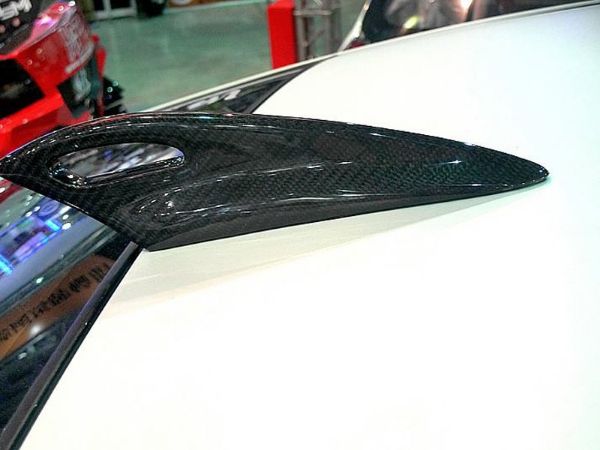 圖片 ELANTRA" X" 微寬體16件式空力套件-風洞車頂鳍