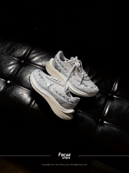 Jean Paul Gaultier x sacai x Nike Vaporwaffle Woven White DR5209100