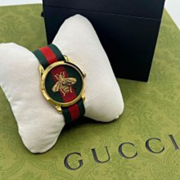 圖片 【哈極品】美品《GUCCI 圓形金框 蜜蜂系列 紅綠條織帶腕錶/石英錶/手錶》