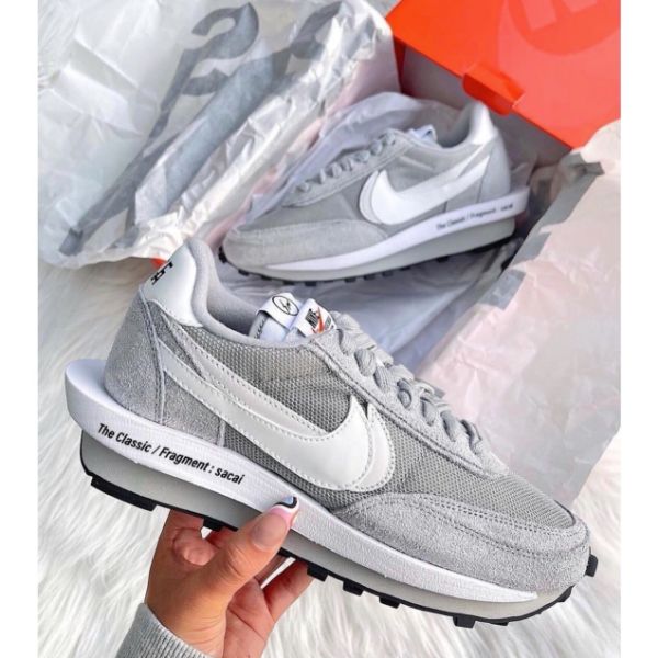 Fragment Design x Sacai x Nike LDWaffle 灰白閃電聯名女生尺寸DH2684