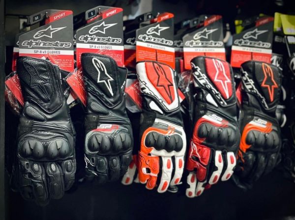 圖片 UPC騎士精品_台中店 Alpinestars SP-8 V3 Air 防摔手套 競技手套 手套 皮手套 長板手套 A星