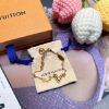 圖片 LV  ESSENTIAL V 經典L LOGO吊墜簡約款造型手鍊  M00858 