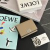 圖片 LOEWE ANAGRAM 迷你沙色三折短夾