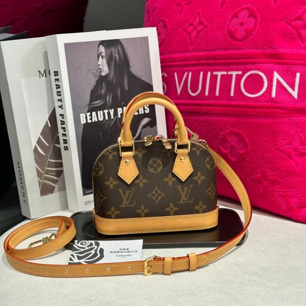 圖片 LOUIS VUITTON M82717 NANO ALMA