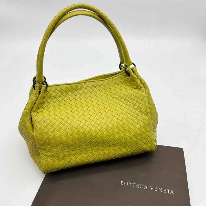 【哈極品】美品《Bottega Veneta BV 芥末綠全皮小編織雙肩帶 購物包/肩背包/托特包/手提包》