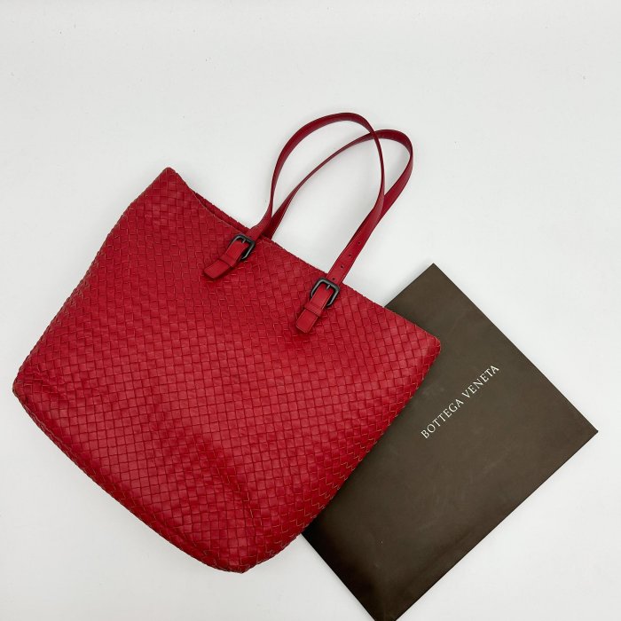 【哈極品】美品《Bottega Veneta BV 紅色全皮小編織 肩背包/托特包/手提包》