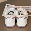 圖片 NIKE DUNK LOW ’COCONUT MAUVE‘ 奶油紅棕 焦糖底 女鞋 DD1873-103