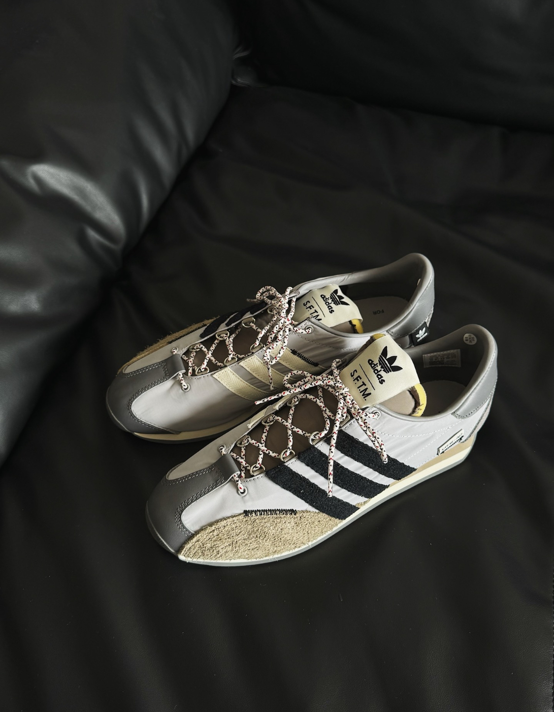 Focus Store】預購Song for the Mute x Adidas Originals Country OG