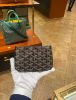 圖片 Goyard 高雅德 Senat Mini 經典滿版LOGO帆布拉鍊一字零錢包 金棕黑邊/迷你/銀扣