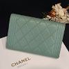 圖片 【哈極品】二手品《CHANEL 香奈兒 湖水綠 荔枝皮 BOY二折零錢中夾/皮夾》